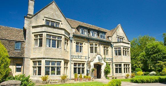 The Hare & Hounds Hotel Тетбери Экстерьер фото